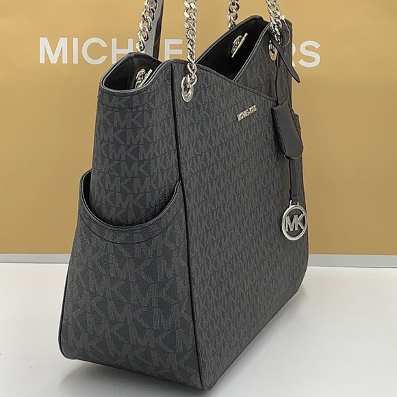 MICHAEL KORS LARGE X CHAIN LOGO SHOULDER BAG - Picture 3 of 16